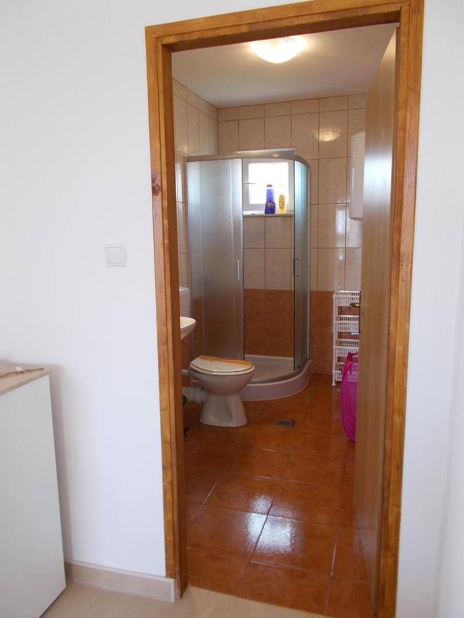 Apartment Oreskovic Кърк Екстериор снимка